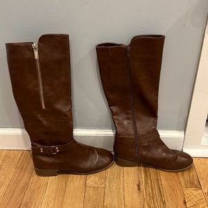 Tall brown boots Size:7.5